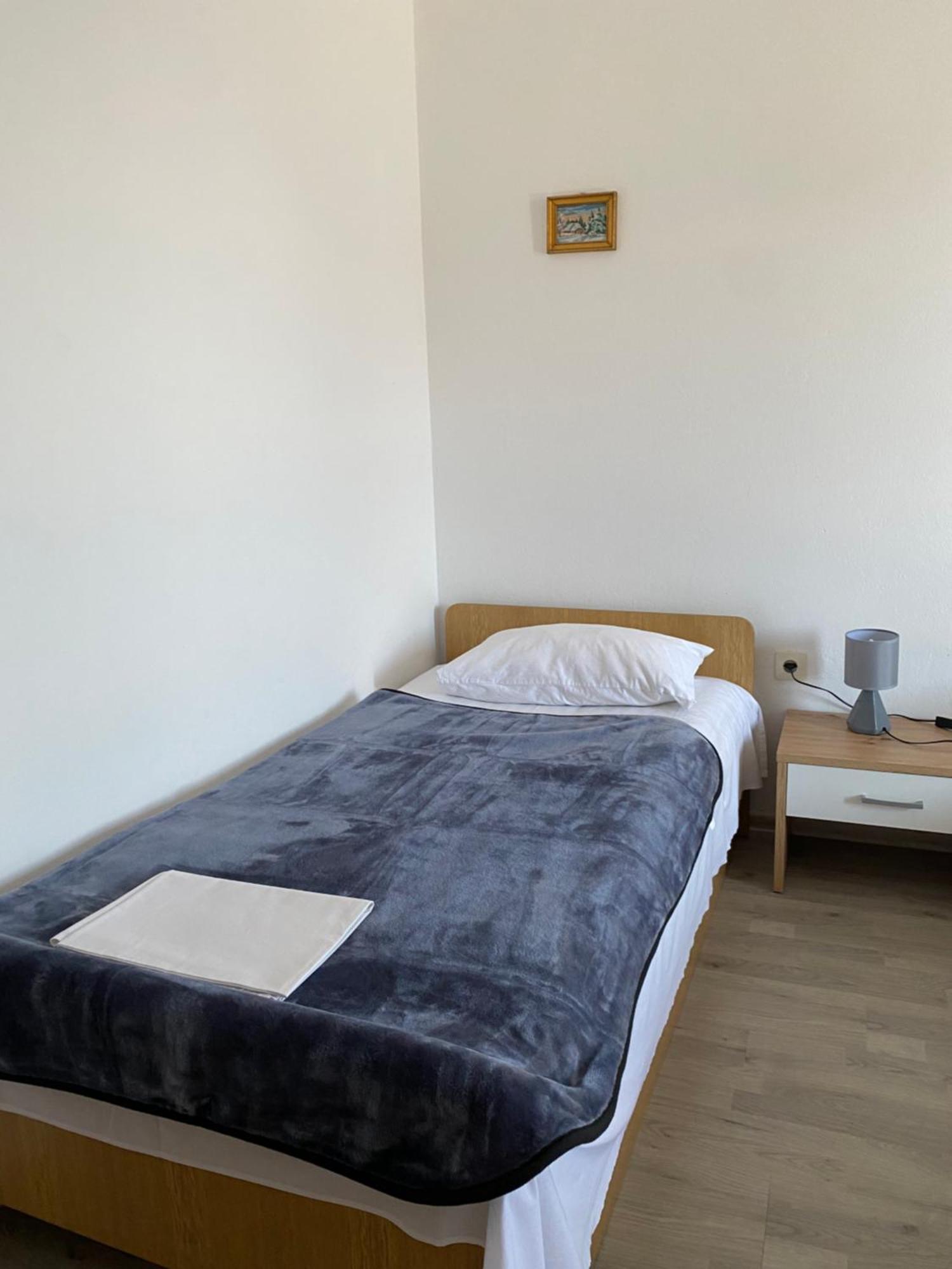 Apartman Mira โอปาติยา ภายนอก รูปภาพ
